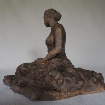 Femme à la jupe, assise 1 Femme à la jupe assise