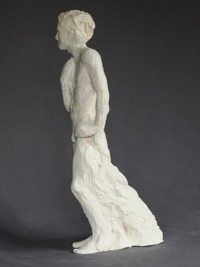 Jeune homme au manteau